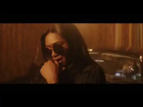 Video: Waje – Kponlongo ft. Timaya
